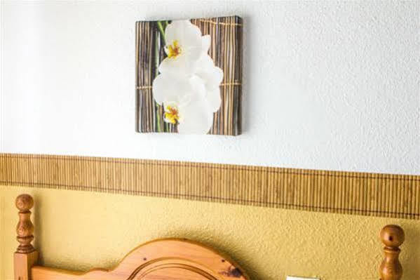 Hostal Jomarijo Fuengirola Luaran gambar